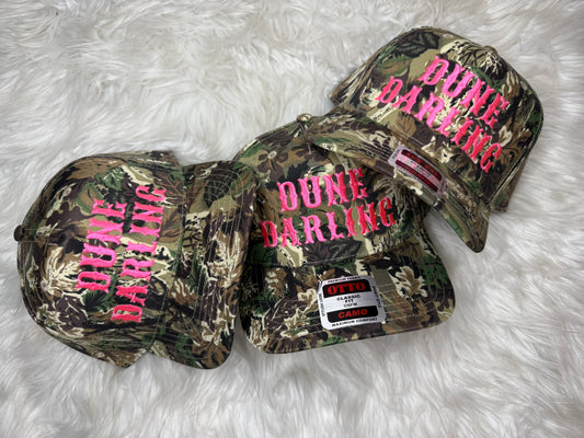 Satin pink Dune darling