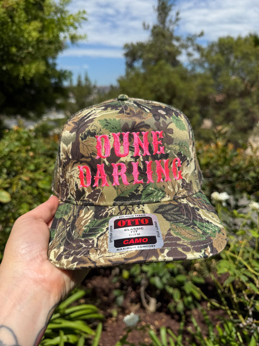 Satin pink Dune darling